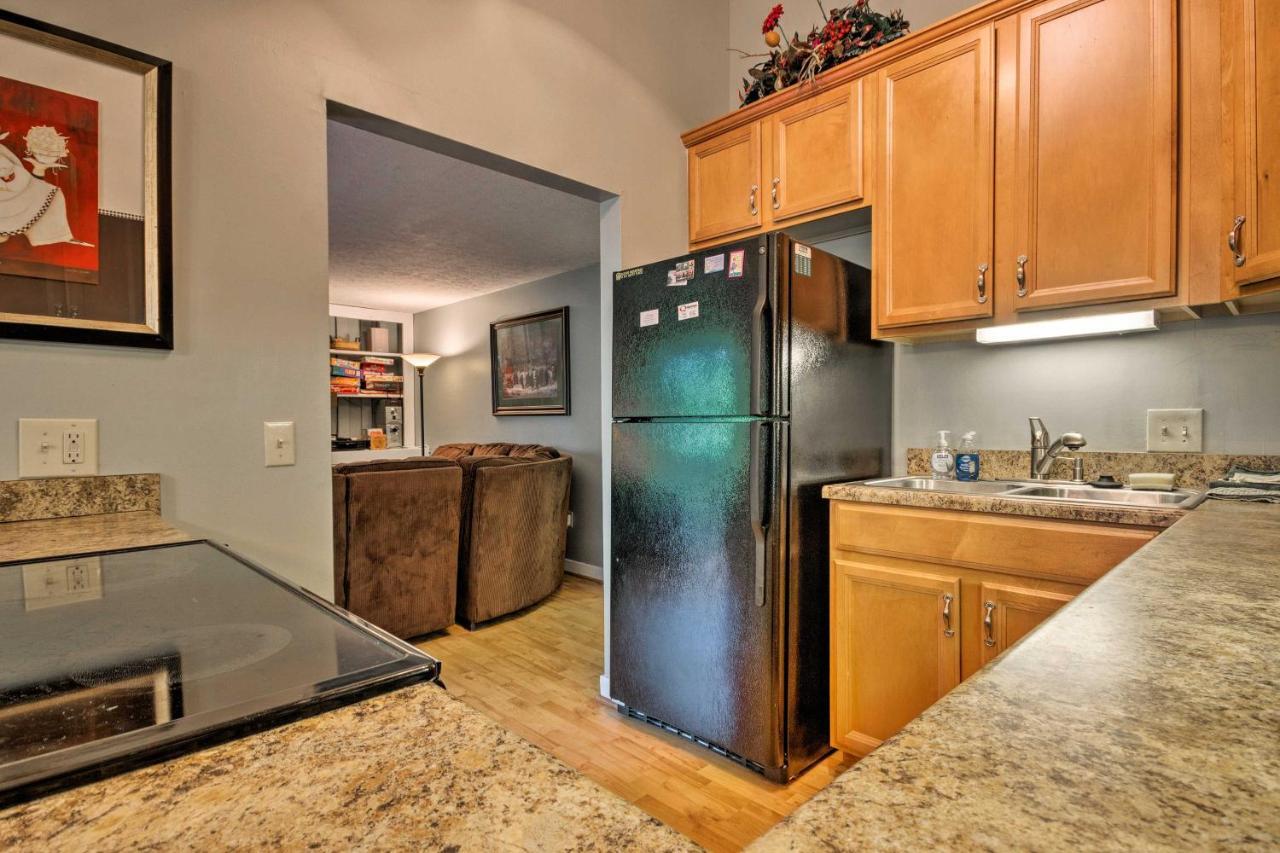 Condo With Furnished Deck - Walk To Sugar Mountain! Extérieur photo