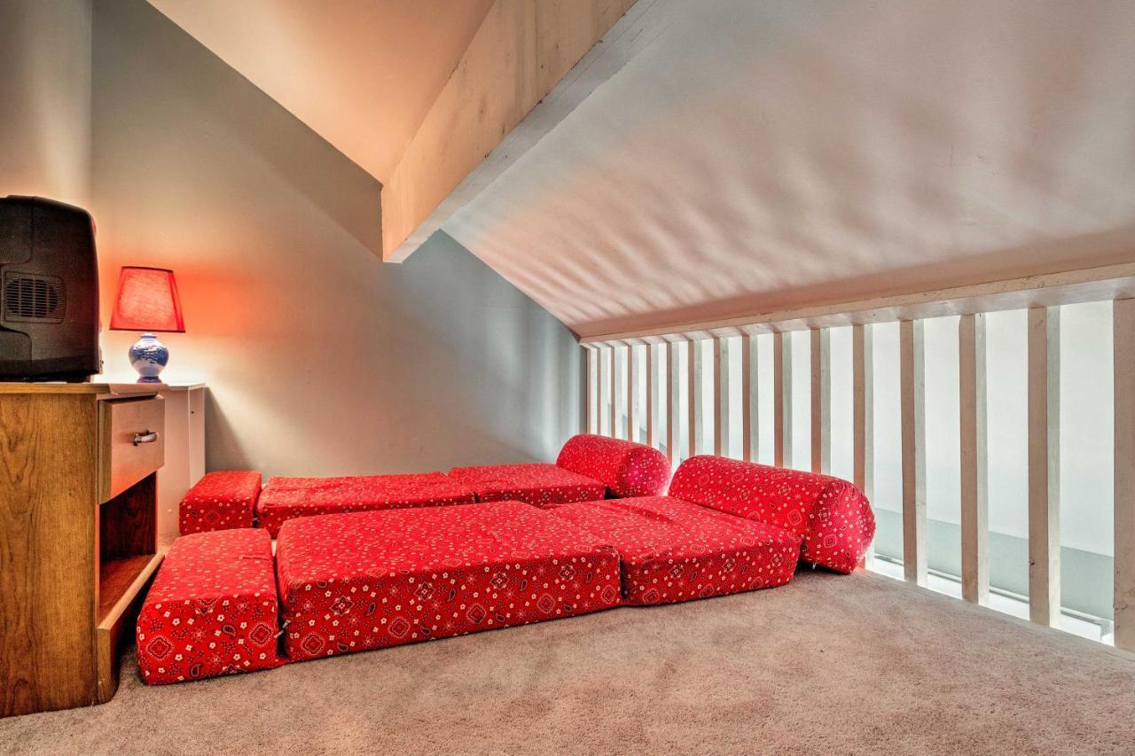Condo With Furnished Deck - Walk To Sugar Mountain! Extérieur photo